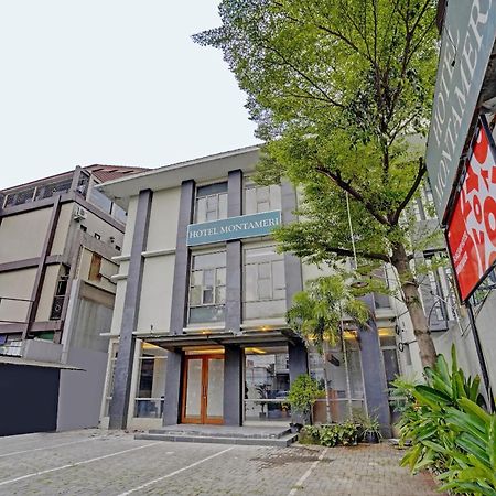 Collection O Riau Near Trans Studio Bandung Formerly Hotel Montameri מראה חיצוני תמונה