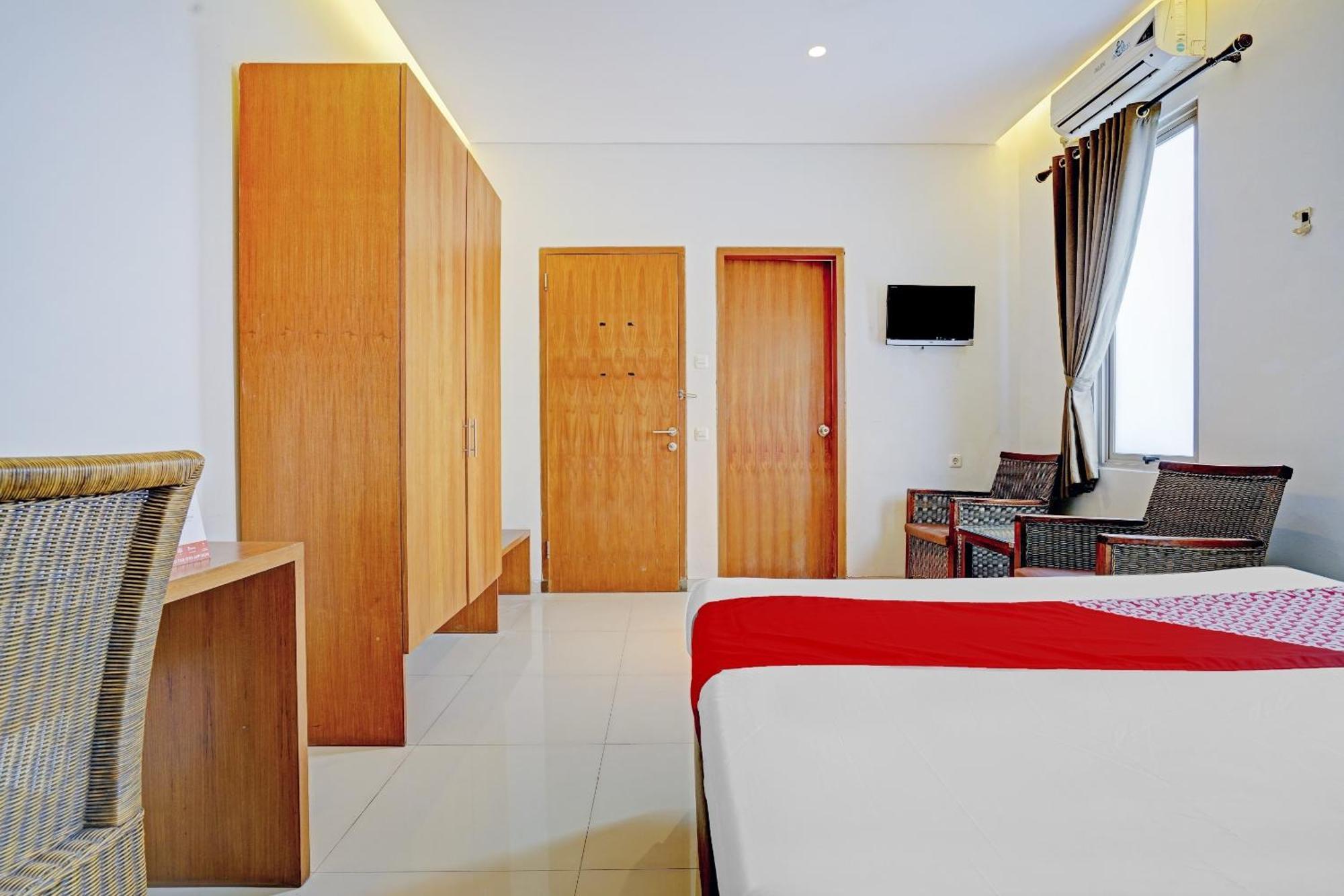 Collection O Riau Near Trans Studio Bandung Formerly Hotel Montameri מראה חיצוני תמונה